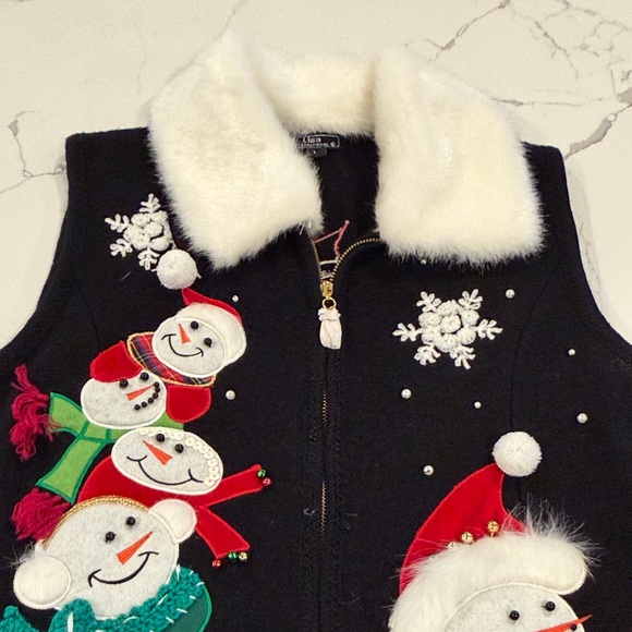 Vintage Lisa International Black Vest with Snowman Design - Picture 3 of 13